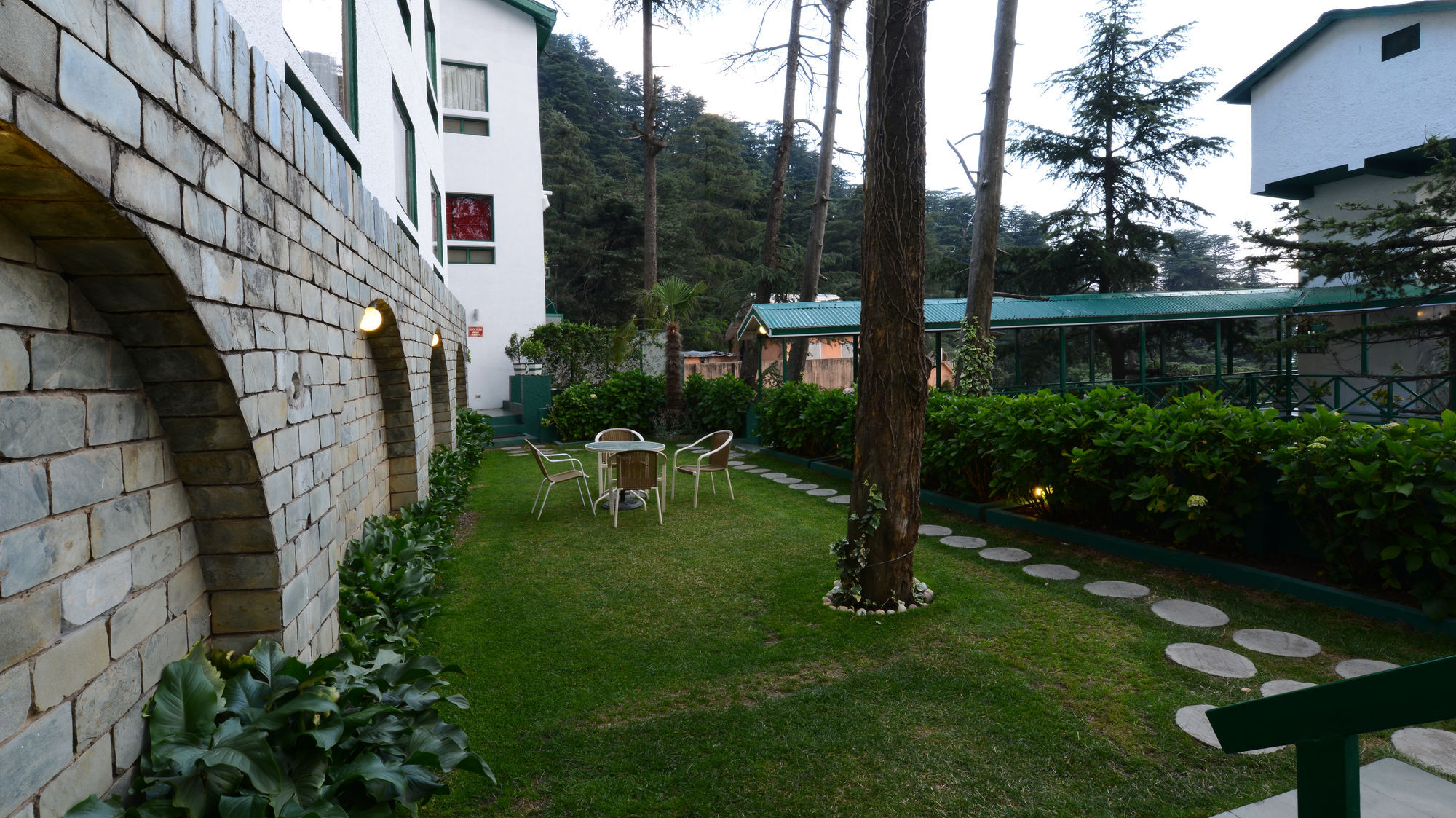 Honeymoon Inn Mussoorie Eksteriør billede