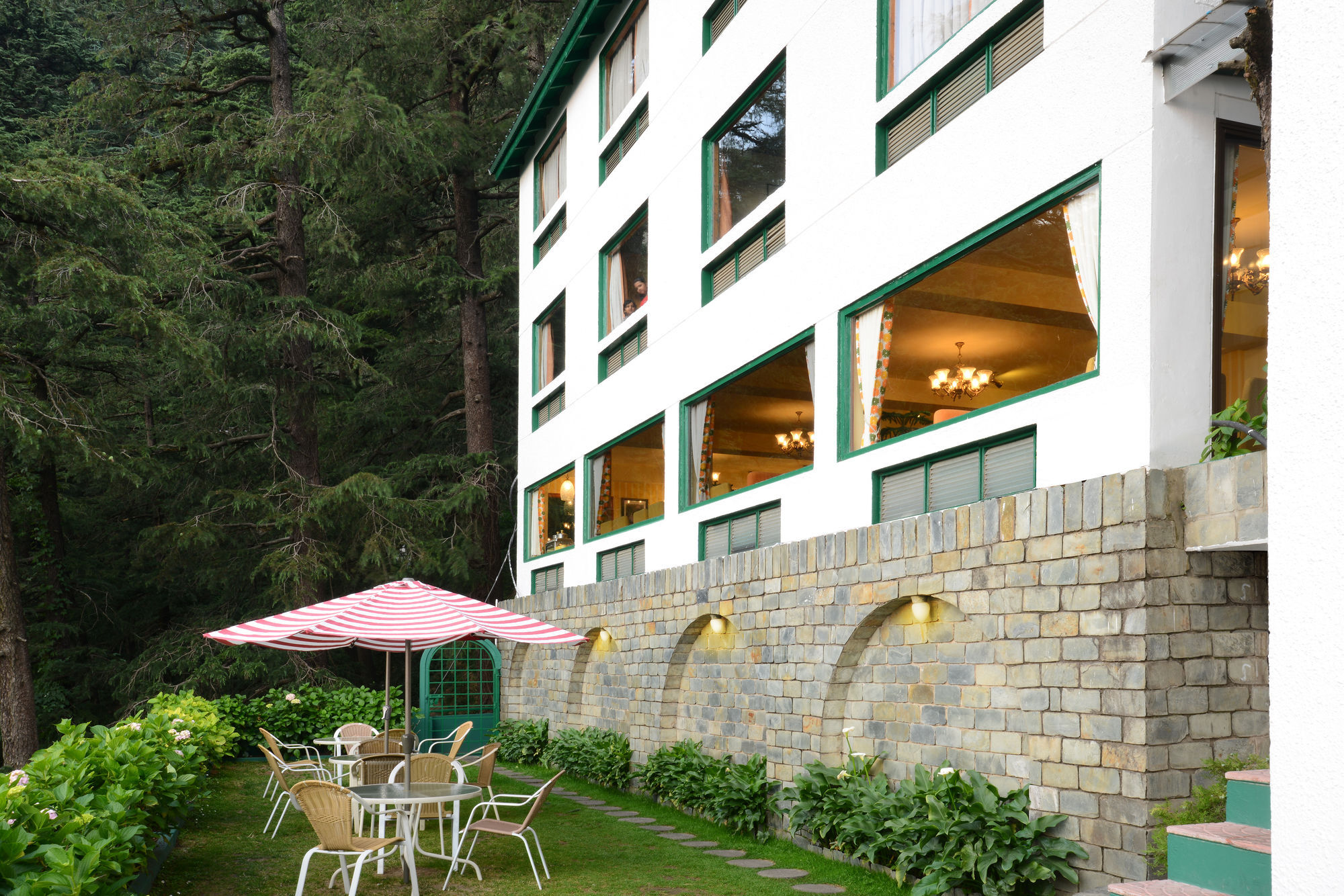 Honeymoon Inn Mussoorie Eksteriør billede